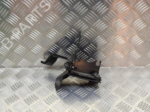 Støtte Støtte NISSAN QASHQAI II (J11, J11_) 1.2 DIG-T (115 hp) 6772295 6772295