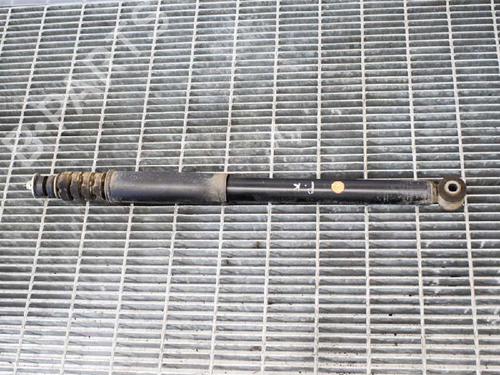 Used Left rear shock absorber DACIA SANDERO II 1.5 dCi 75 / Blue dCi 75 (B8JW, B8M4, B8AH, B8M7, B8M6) (75 hp) 6740597