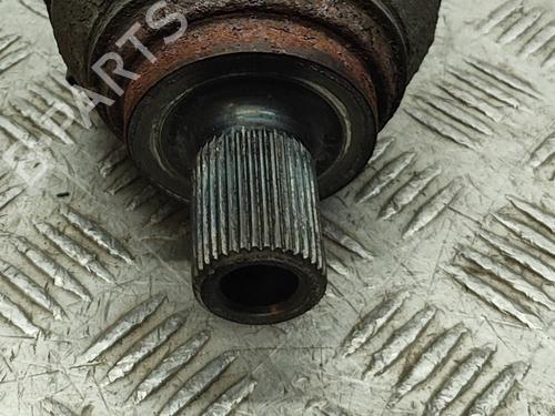 Left front driveshaft SKODA SUPERB III Estate (3V5) 2.0 TDI | BP28434256M38