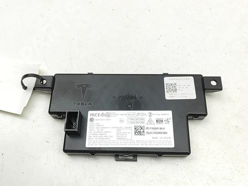 Used Electronic module Electronic module TESLA MODEL 3 (5YJ3) EV AWD (441 hp) 33732534 33732534