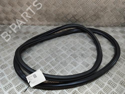 Used Rubber door seal VW T-ROC (A11, D11) 1.0 TSI (116 hp) 18959202