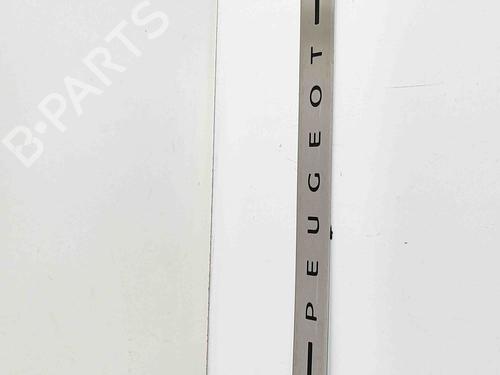 Used Step PEUGEOT 2008 II (UD_, US_, UY_, UJ_, UR_, UC_) e-2008 (UKZKXZ) (136 hp) 27786062