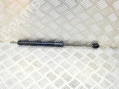 hood-lift-support-skoda-superb-iii-estate-3v5-2015-2016-2017-2018-2019-2020-2021-2022-2023-2024-27753079 main image