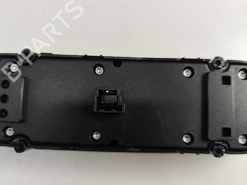 Right front window switch MERCEDES-BENZ C-CLASS (W204) C 350 CDI (204.023) | BP29731104I26