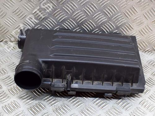 Used Air filter box AUDI A3 Sportback (8VA, 8VF) 1.4 TFSI e-tron (150 hp) 29075838