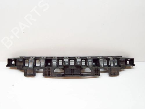 Kofangerbeslag bag BMW X5 (G05, F95) xDrive 40 i (340 hp) 14647236