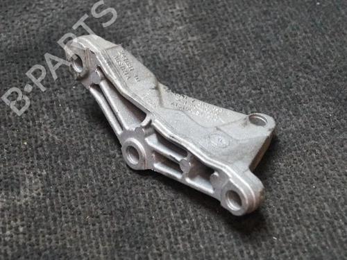 Used Engine mount Engine mount BMW 5 (F10) 520 d (184 hp) 14655547 14655547