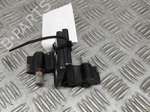 Used Hinge/Door check strap MERCEDES-BENZ VITO Tourer (W447) 114 CDI / 114 BlueTEC 4-matic (447.701, 447.703,... (136 hp) 26939600