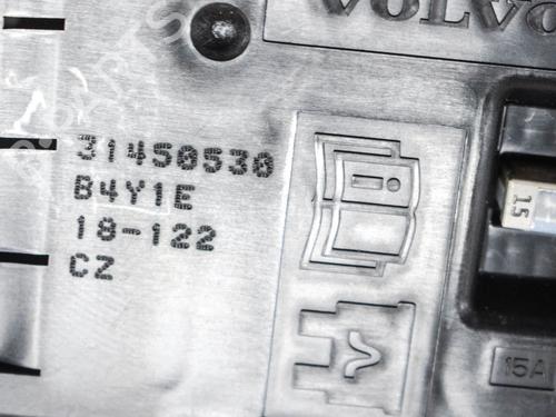 Fuse box VOLVO XC90 II (256) T5 AWD | BP27748531E1