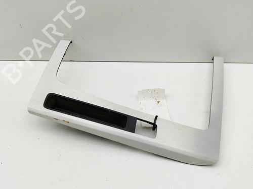Console centrale Console centrale AUDI Q5 (FYB, FYG) 40 TDI Mild Hybrid quattro (204 hp) 33387186 33387186