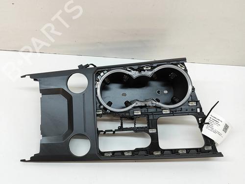 Used Cup/Object holder Cup/Object holder VW TOUAREG (CR7, RC8) 3.0 TDI 4motion (286 hp) 27315193 27315193