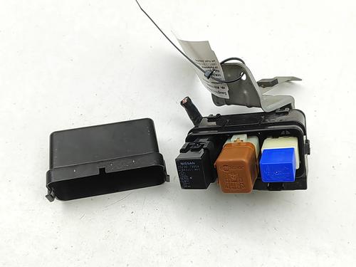 fuse-box-nissan-gt-r-r35-2007-33962708 main image