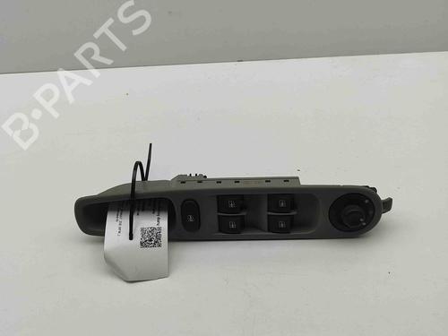 Used Right front window switch RENAULT ZOE (BFM_) ZOE (88 hp) 27644318