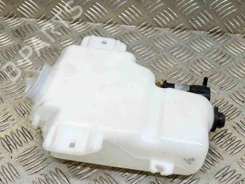 Windscreen washer tank MITSUBISHI PAJERO III (V7_W, V6_W) 3.2 Di-D | BP8625870C113 