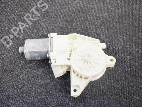 Used Left front window motor MERCEDES-BENZ E-CLASS (W212) E 350 BlueTEC (252 hp) 6747479