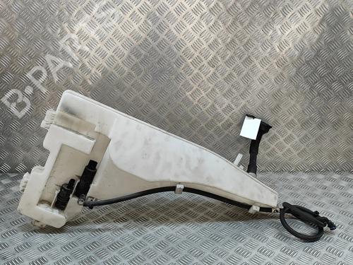 Used Windscreen washer tank Windscreen washer tank BMW X6 (E71, E72) xDrive 40 d (306 hp) 19937197 19937197