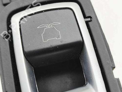 Switch TESLA MODEL X (5YJX) 90D AWD | BP33382985I30 - Image 5