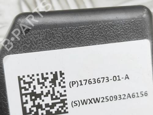 Step TESLA MODEL 3 (5YJ3) EV Performance AWD | BP33697900C149 - Image 4