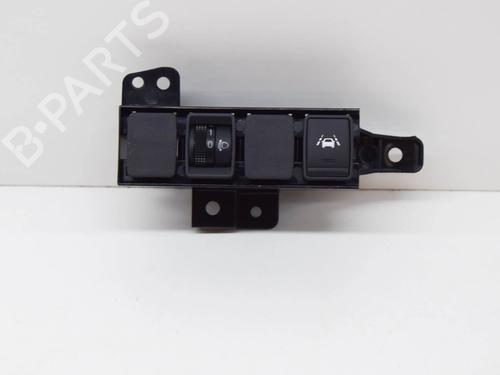 Used Switch NISSAN QASHQAI II (J11, J11_) 1.3 DIG-T (140 hp) 27749617