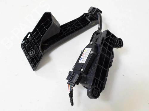 Used Pedal HYUNDAI ix35 (LM, EL, ELH) 1.7 CRDi (116 hp) 9898899