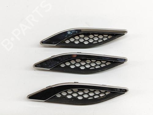 Højre fortil skærm liste MASERATI GHIBLI III (M157) 3.0 D (250 hp) 24307485