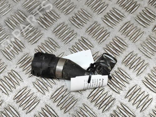 Rohr für PORSCHE TAYCAN Cross Turismo (Y1B) 4S Performance Battery Plus (Y1BDB1) (571 hp) 27773151