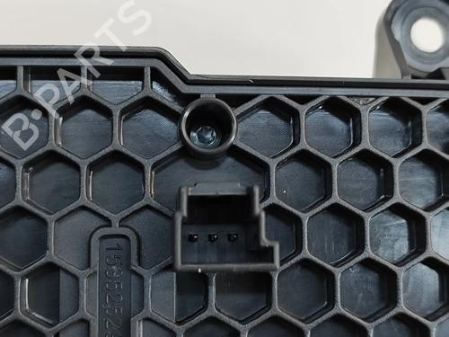 Switch MERCEDES-BENZ GLS (X167) AMG 63 4Matic+ EQ Boost 4-matic+ (167.989) | BP28555316I30