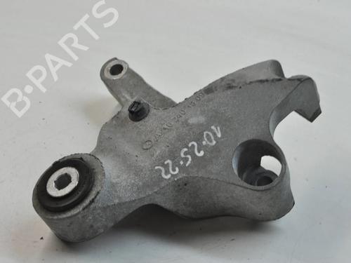 Used Support MERCEDES-BENZ A-CLASS (W176) A 160 CDI / d (176.011) (90 hp) 30215144