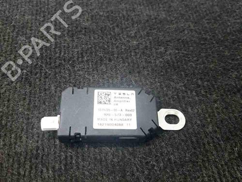 Module électronique TESLA MODEL 3 (5YJ3) EV AWD (351 hp) 27748613