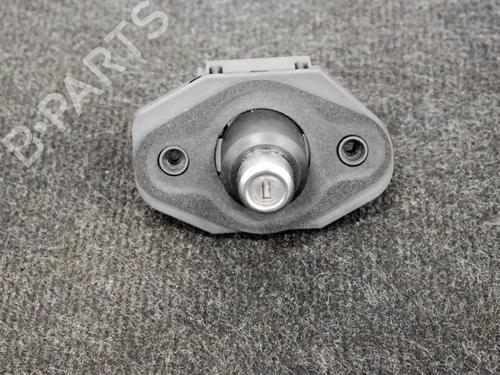 Bagklap lås Bagklap lås BMW 7 (F01, F02, F03, F04) 730 d (258 hp) 6758371 6758371