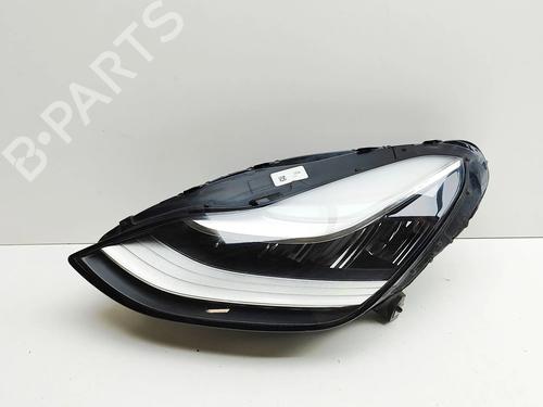 Used Right headlight Right headlight TESLA MODEL 3 (5YJ3) EV Performance AWD (462 hp) 33394548 33394548