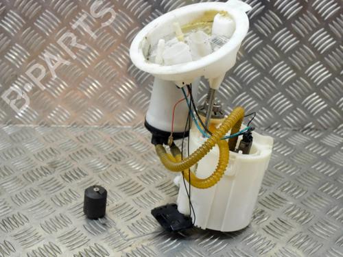 Used Fuel pump BMW 4 Coupe (F32, F82) 420 i (184 hp) 8838029