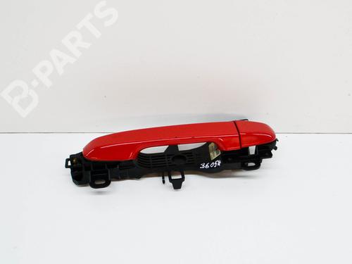 Used Front left exterior door handle Front left exterior door handle TOYOTA YARIS (_P13_) 1.5 Hybrid (NHP130_) (101 hp) 10074625 10074625