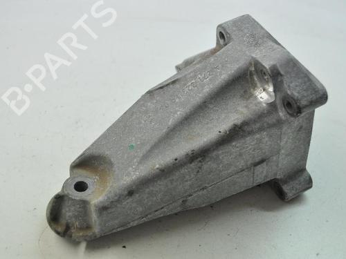 Used Support MERCEDES-BENZ C-CLASS (W204) C 200 Kompressor (204.041) (184 hp) 30257766