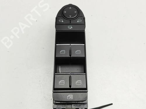 Mando elevalunas delantera derecho MAZDA 3 Hatchback (BP) 2.5 e-SKYACTIV-G (BP5H) (140 hp) 30937998