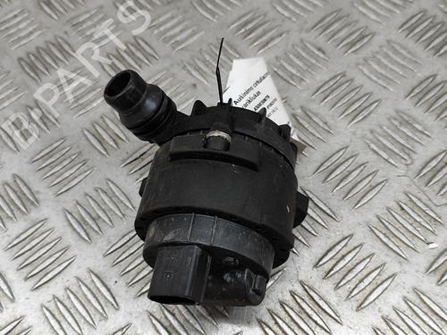 Used Auxiliary water pump BMW X2 (U10) iX2 xDrive 30 (313 hp) 27787656