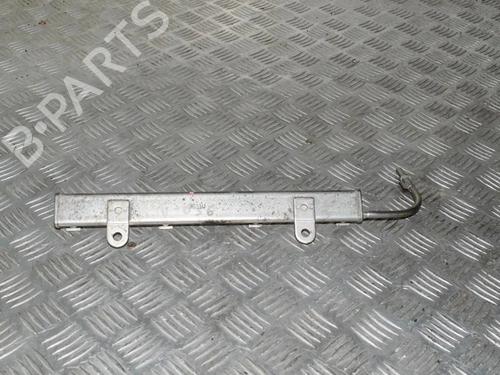 Used Injection rail Injection rail MITSUBISHI LANCER VIII (CY_A, CZ_A) 1.8 (CY3A, CY6A) (140 hp) 6719553 6719553
