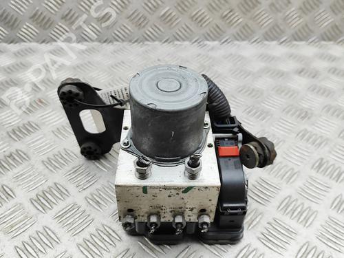 Used ABS pump ABS pump LAND ROVER RANGE ROVER SPORT II (L494) 4.4 SDV8 4x4 (340 hp) 33985693 33985693