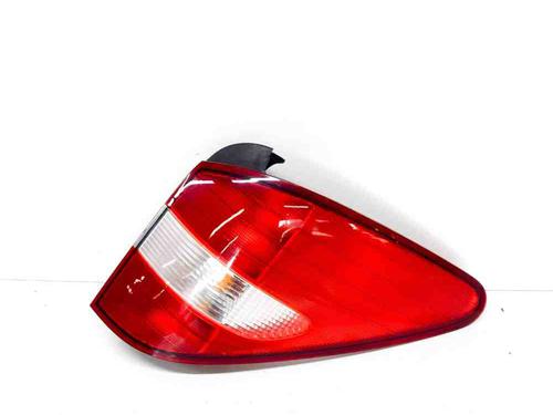 Used Right taillight SSANGYONG RODIUS I 2.7 Xdi 4WD (165 hp) 14636026