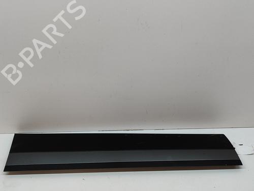 Door moulding trim LAND ROVER RANGE ROVER VELAR (L560) 2.0 D240 SD4 4x4 | BP27767641C150 