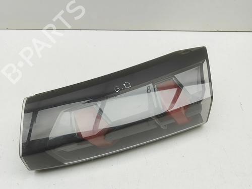 Used Right tailgate light Right tailgate light PEUGEOT 2008 II (UD_, US_, UY_, UJ_, UR_, UC_) e-2008 (UKZKXZ) (136 hp) 33798271 33798271