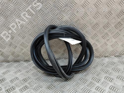 Used Rubber door seal HONDA CIVIC X Hatchback (FC_, FK_) 2.0 Type-R (FK8) (320 hp) 21077831