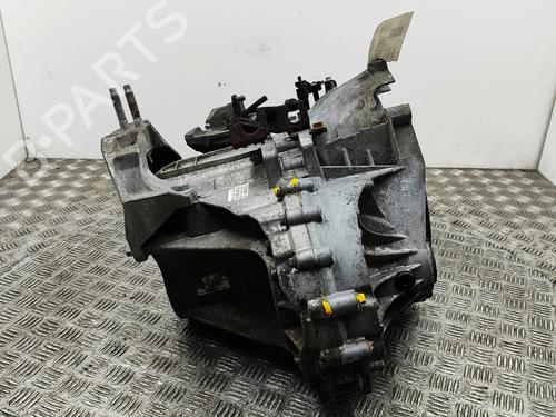 Used Gearbox Gearbox VW TRANSPORTER T6 Van (SGA, SGH, SHA, SHH) 2.0 TDI (150 hp) 33825271 33825271
