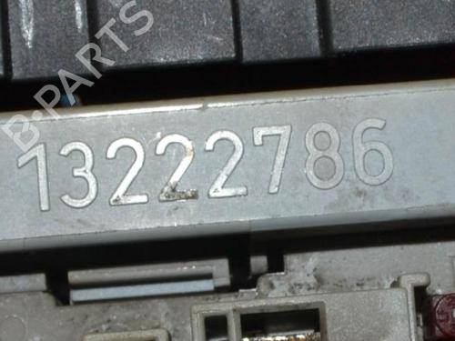 Fuse box OPEL ASTRA J (P10) 1.6 (68) | BP6726113E1 