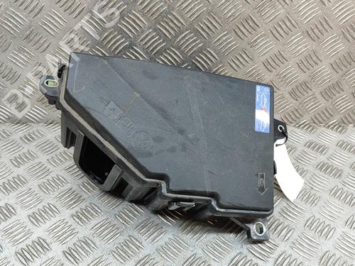 Used Fuse box Fuse box VOLVO S60 III (224) T6 Twin Engine AWD (340 hp) 27776862 27776862
