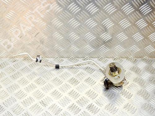 Used Fuel pump BMW 4 Coupe (F32, F82) 440 i (326 hp) 7853805