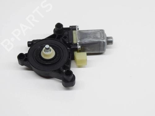 Used Left front window motor Left front window motor AUDI Q2 (GAB, GAG) 1.6 TDI (115 hp) 6768341 6768341