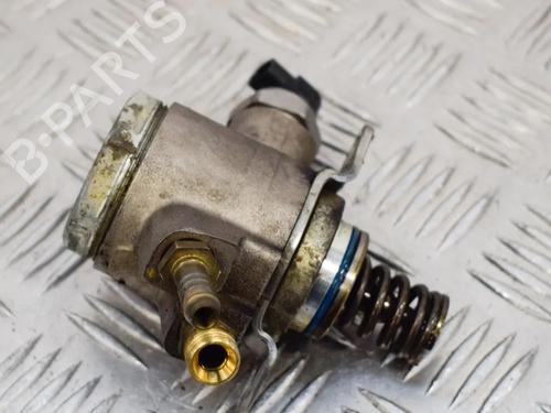 Used Fuel pump Fuel pump AUDI Q5 (8RB) 3.0 TFSI quattro (272 hp) 6737682 6737682