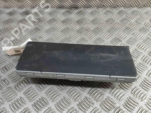 Używane Poduszka powietrzna kolanowa AUDI A3 Sportback (8VA, 8VF) 1.4 TFSI e-tron (150 hp) 27314929