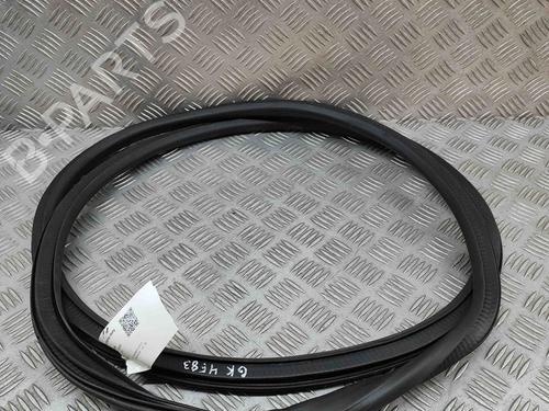 Used Rubber door seal OPEL CROSSLAND X / CROSSLAND (P17, P2QO) 1.2 (75) (82 hp) 28553713
